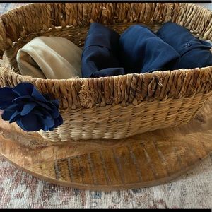 Girls Size 8 Uniform bundle- Navy and Khaki 5 items